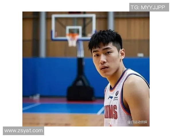 余嘉豪：从青涩少年到篮球场上的璀璨明星之路