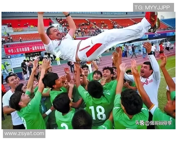 新疆足球明星们的最新动态与发展现状探秘